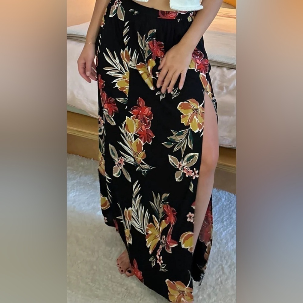 Patrons of Peace | Windward Skirt — Front Slit Maxi Skirt (M)​
